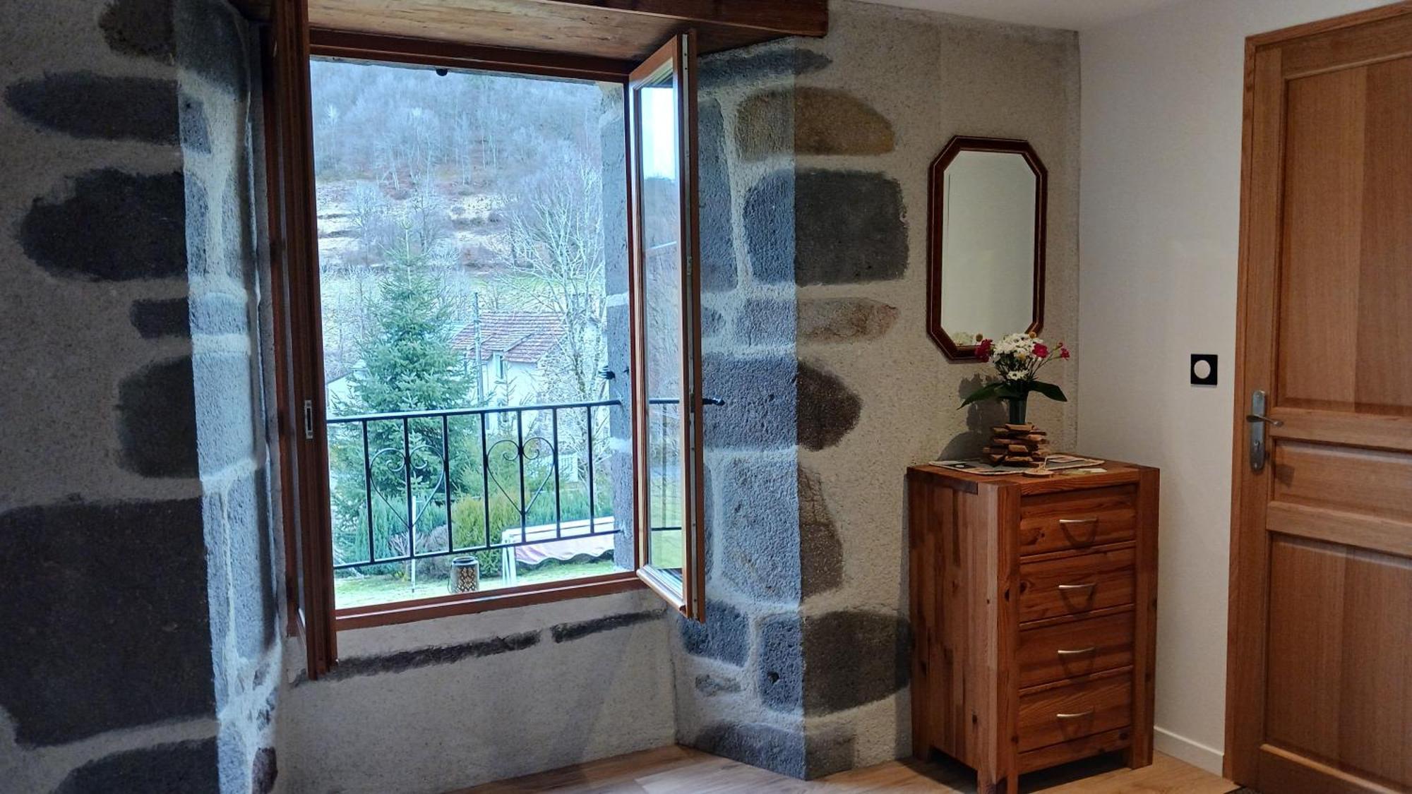 Bed and Breakfast Les Nuits De Vieillespeze Saint-Projet-de-Salers Екстер'єр фото